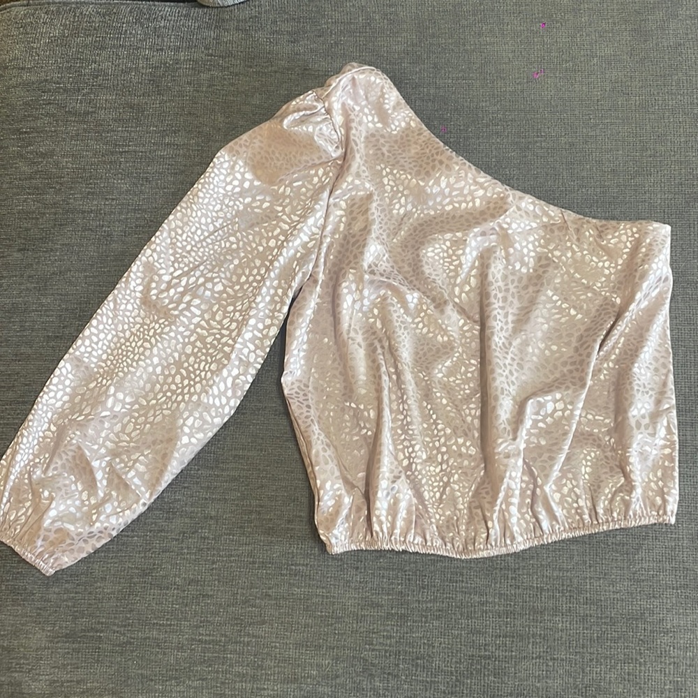 One shoulder long sleep top
